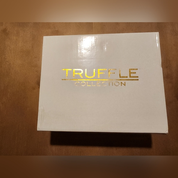 Truffle Collection Rose Embroidered Buckle Western Boot - Picture 10 of 11